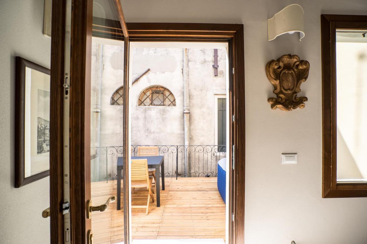 ונציה Casa Virginia Direct At The Canal Cannaregio With Own Roof Terrace מראה חיצוני תמונה