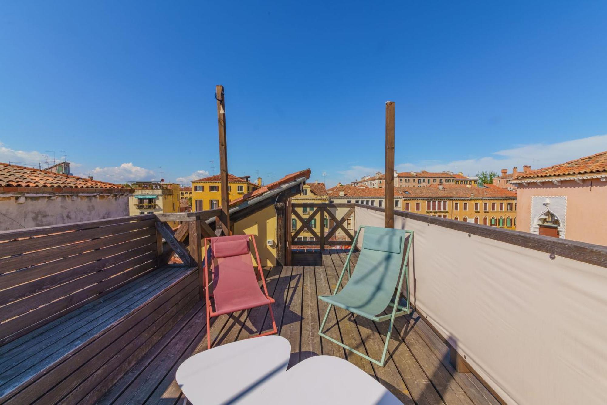 ונציה Casa Virginia Direct At The Canal Cannaregio With Own Roof Terrace מראה חיצוני תמונה