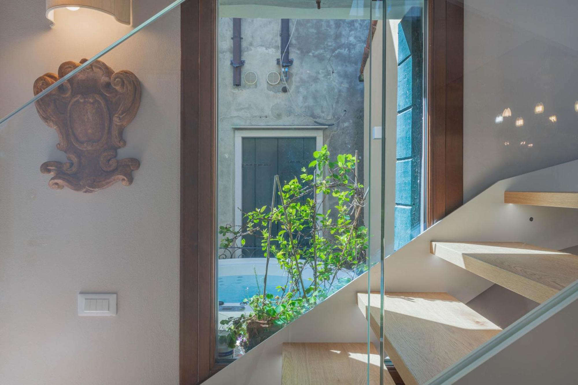 ונציה Casa Virginia Direct At The Canal Cannaregio With Own Roof Terrace מראה חיצוני תמונה